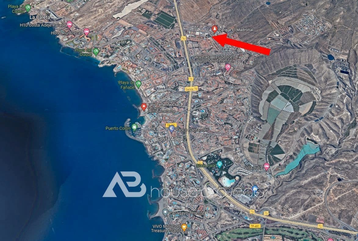 4 quarto Moradia para venda em Adeje com piscina garagem - 2 150 000 € (Ref: 9357385)