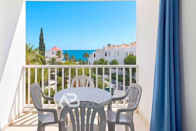 1 chambre Appartement à vendre à Playa de las Américas, Adeje avec piscine - 265 000 € (Ref: 9357387)