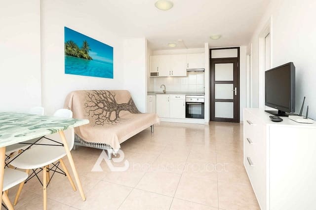 1 chambre Appartement à vendre à Playa de las Américas, Adeje avec piscine - 265 000 € (Ref: 9357387)