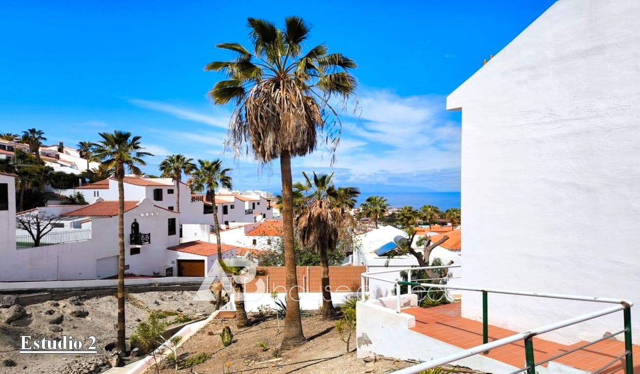 3 soveværelse Lejlighed til salg i Adeje med swimmingpool - € 385.000 (Ref: 9357392)