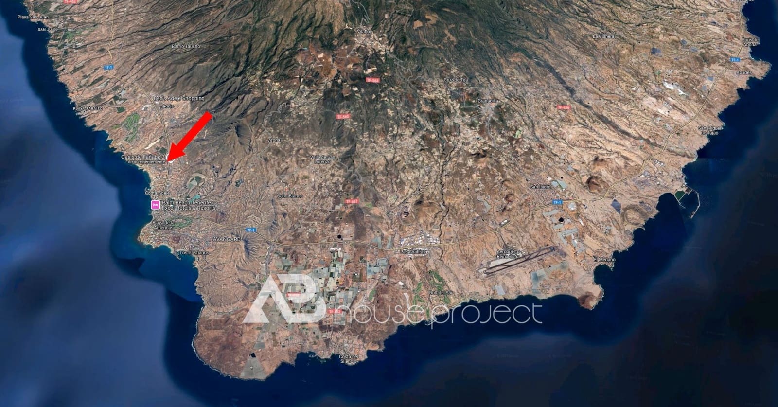 5 sypialnia Dom na sprzedaż w Adeje z basenem garażem - 720 000 € (Ref: 9357412)