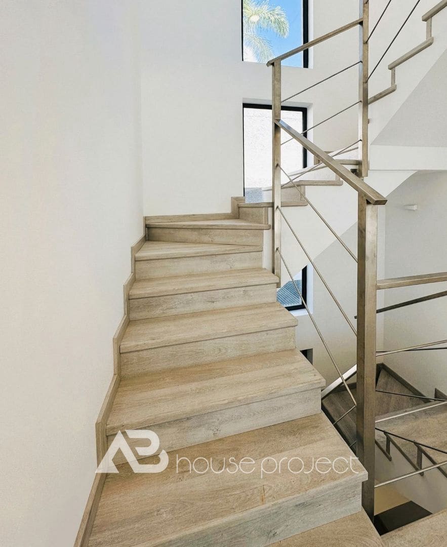 4 quarto Moradia para venda em Adeje com piscina garagem - 1 850 000 € (Ref: 9357681)