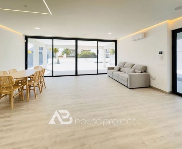 4 sovrum Villa till salu i Playa de Fañabé Alto, Adeje med pool garage - 1 850 000 € (Ref: 9357681)