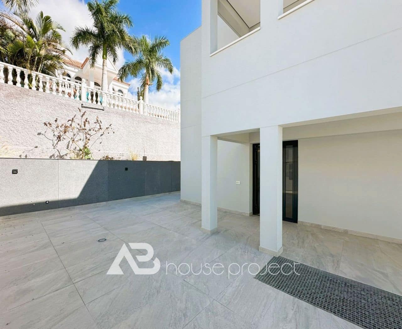 4 quarto Moradia para venda em Adeje com piscina garagem - 1 850 000 € (Ref: 9357681)