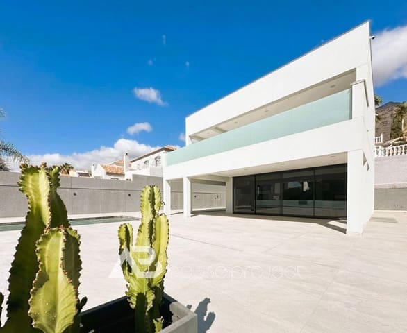 4 sovrum Villa till salu i Playa de Fañabé Alto, Adeje med pool garage - 1 850 000 € (Ref: 9357681)