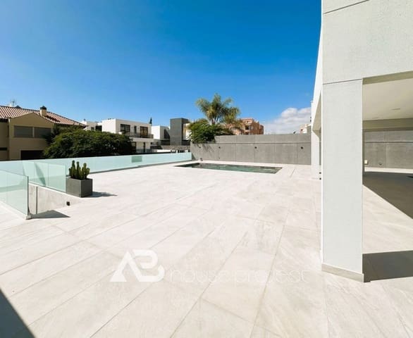 4 sovrum Villa till salu i Playa de Fañabé Alto, Adeje med pool garage - 1 850 000 € (Ref: 9357681)