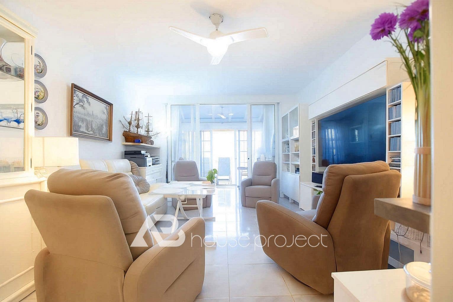 1 makuuhuone Asunto myytävänä paikassa Santiago del Teide mukana uima-altaan 
autotalli - 230 000 € (Ref: 9379986)