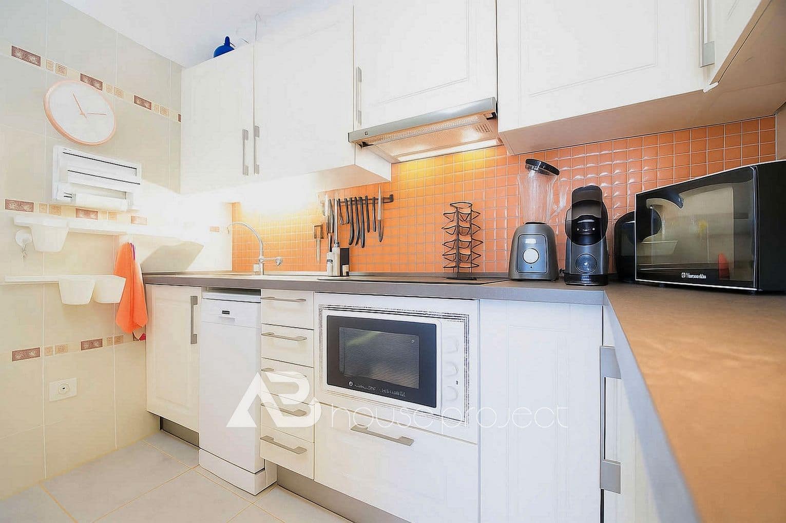 1 makuuhuone Asunto myytävänä paikassa Santiago del Teide mukana uima-altaan 
autotalli - 230 000 € (Ref: 9379986)