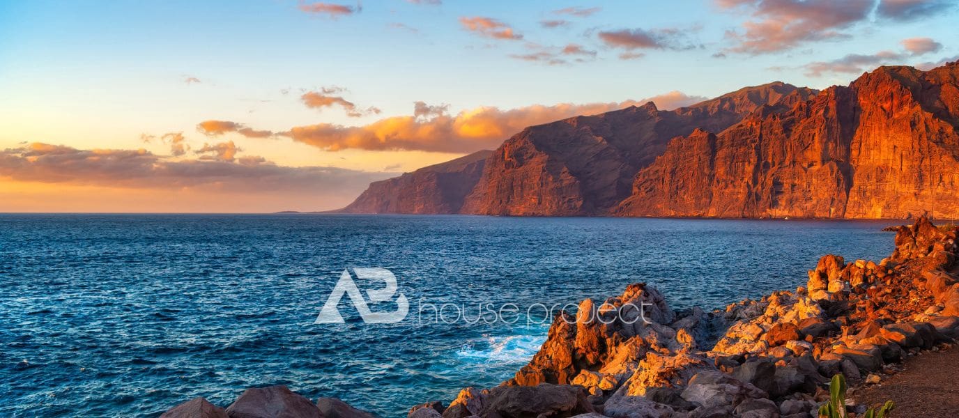 1 makuuhuone Asunto myytävänä paikassa Santiago del Teide mukana uima-altaan 
autotalli - 230 000 € (Ref: 9379986)