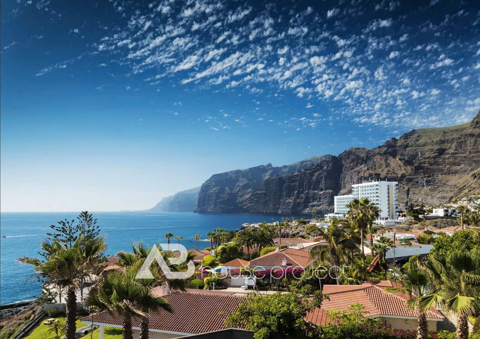 1 makuuhuone Asunto myytävänä paikassa Santiago del Teide mukana uima-altaan 
autotalli - 230 000 € (Ref: 9379986)