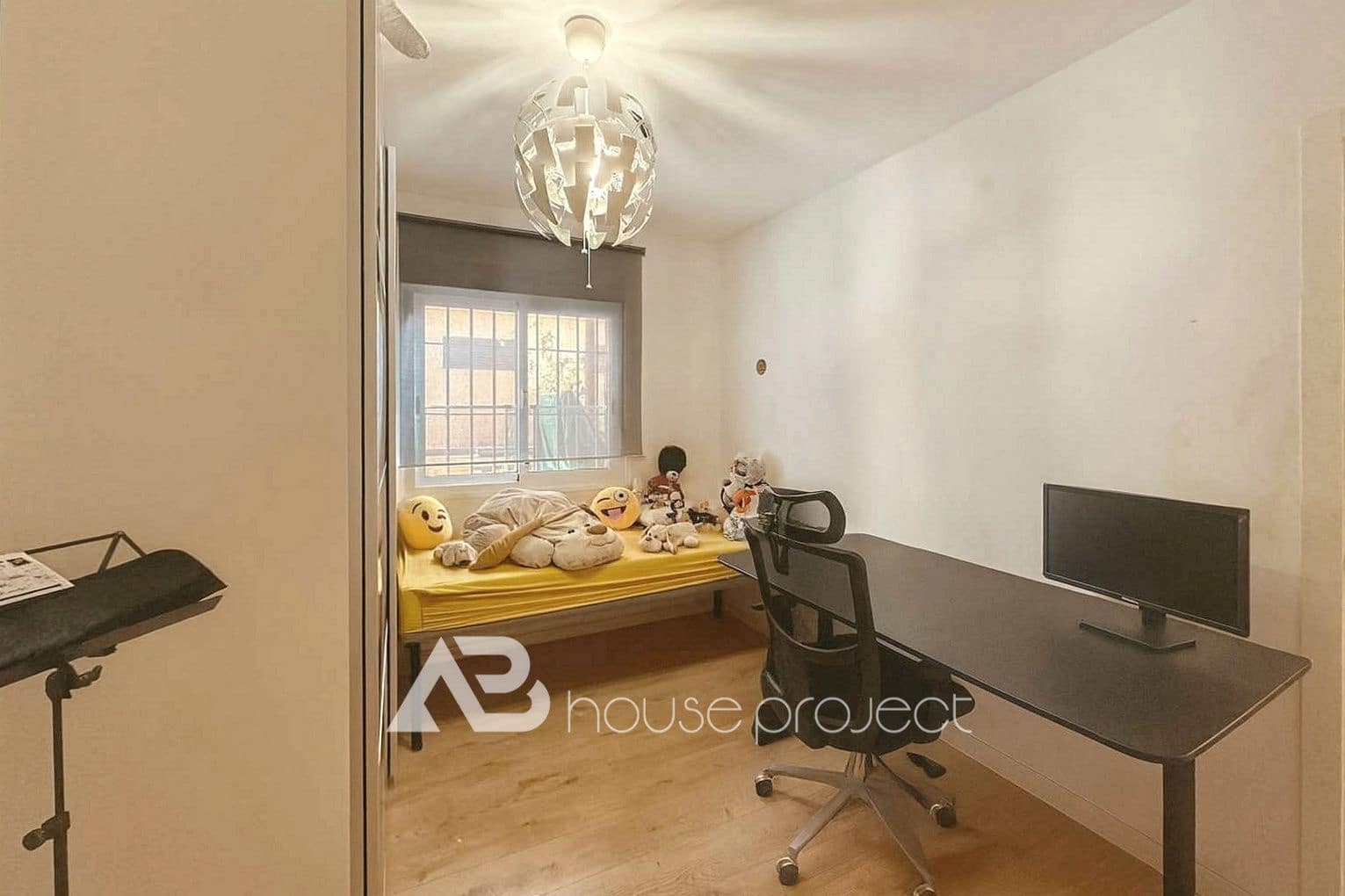 2 soverom Leilighet til salgs i Adeje med svømmebasseng garasje - € 380 000 (Ref: 9379987)