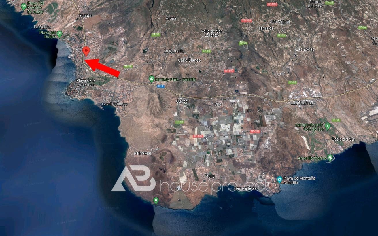 Yksiö myytävänä paikassa Adeje mukana uima-altaan - 199 000 € (Ref: 9379991)