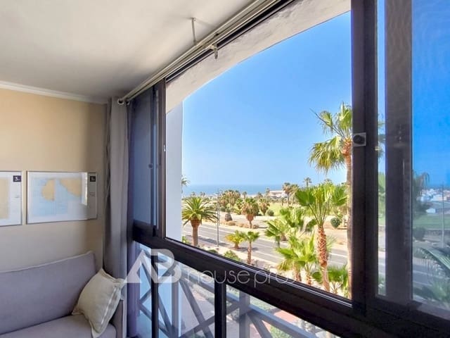 1 sypialnia Mieszkanie na sprzedaż w San Miguel de Abona z basenem garażem - 220 000 € (Ref: 9417883)