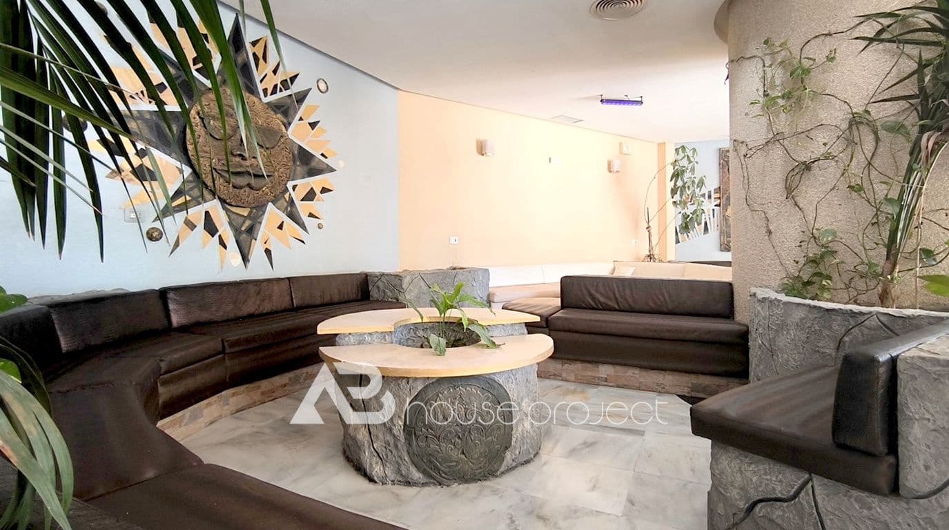 Studio til salgs i San Miguel de Abona med svømmebasseng garasje - € 175 000 (Ref: 9417884)