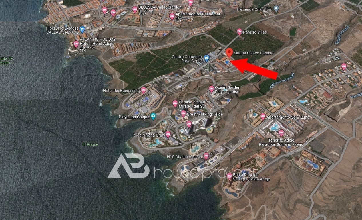 1 soverom Leilighet til salgs i Adeje med svømmebasseng garasje - € 180 000 (Ref: 9417885)