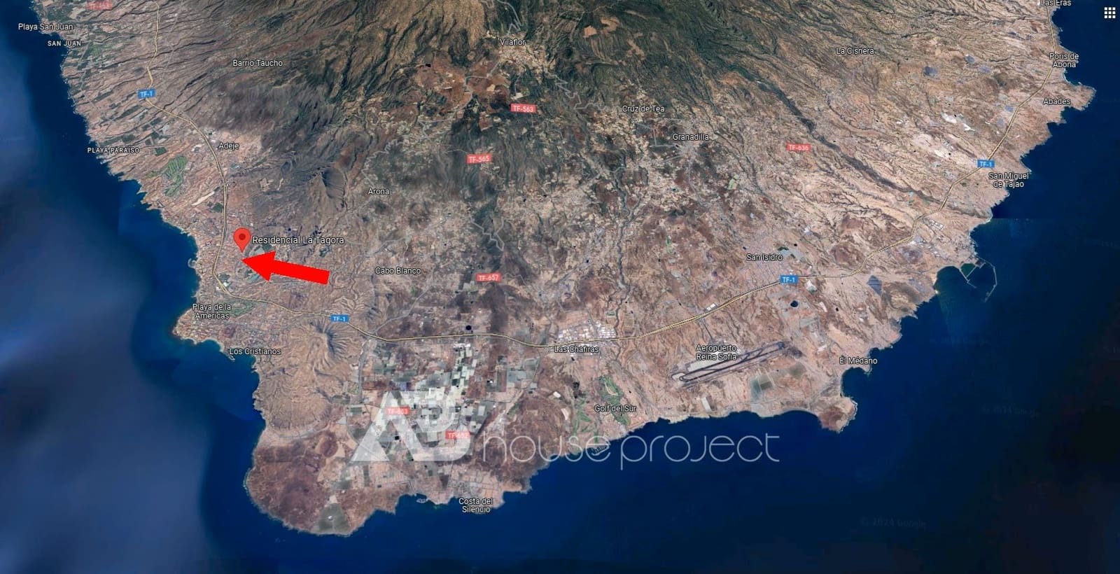 3 quarto Moradia para venda em Adeje com piscina garagem - 999 000 € (Ref: 9417886)