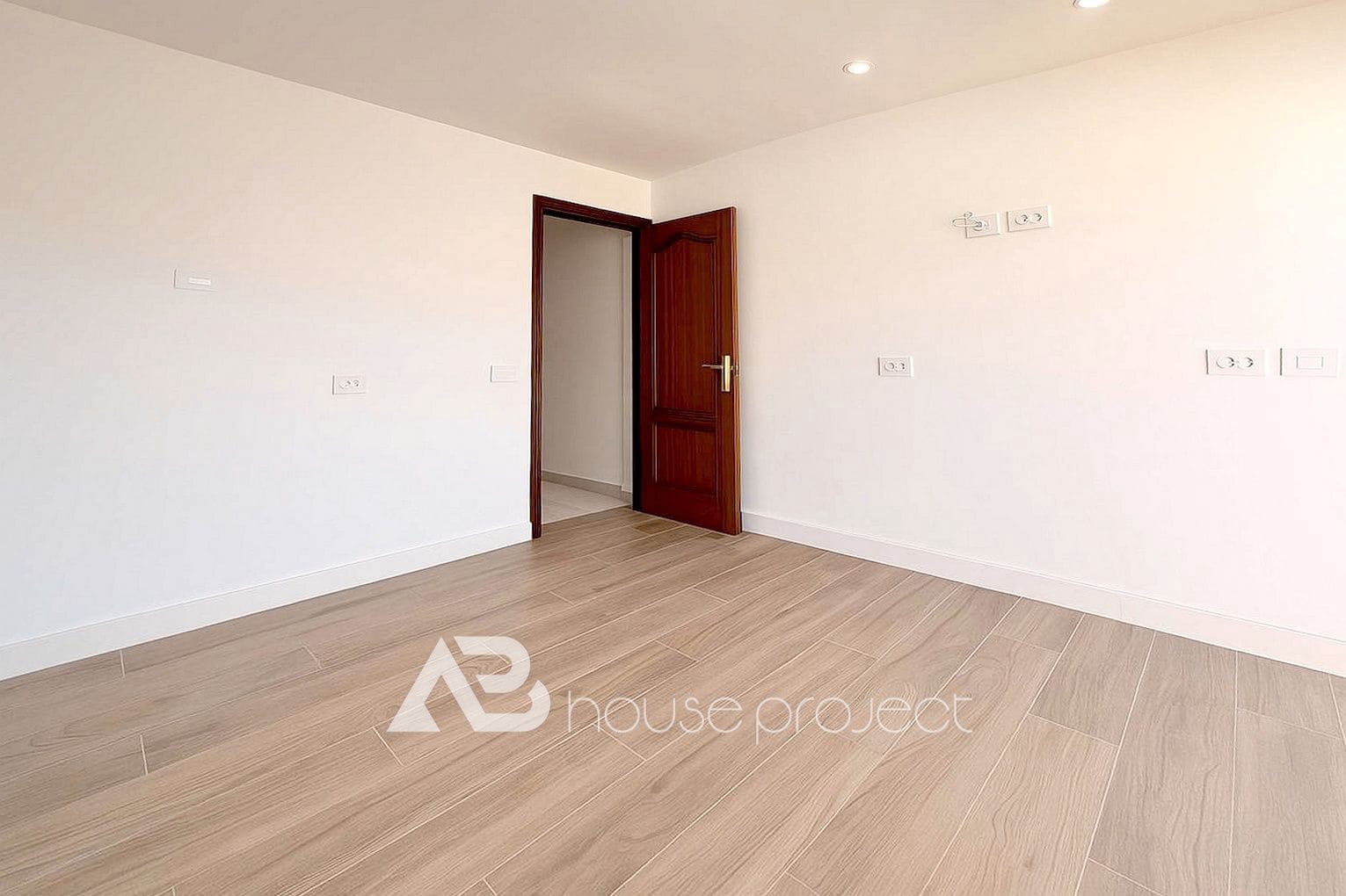 3 slaapkamer Huis te koop in Arona met garage - € 290.000 (Ref: 9417891)