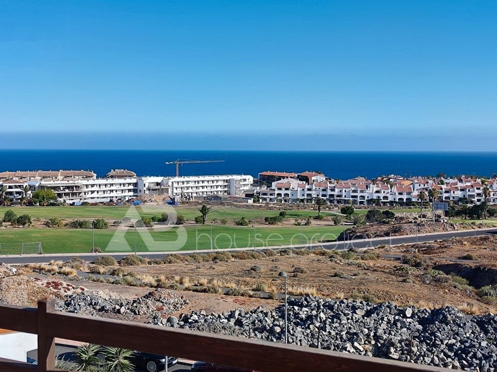 4 soveværelse Villa til salg i San Miguel de Abona med swimmingpool garage - € 892.000 (Ref: 9419351)