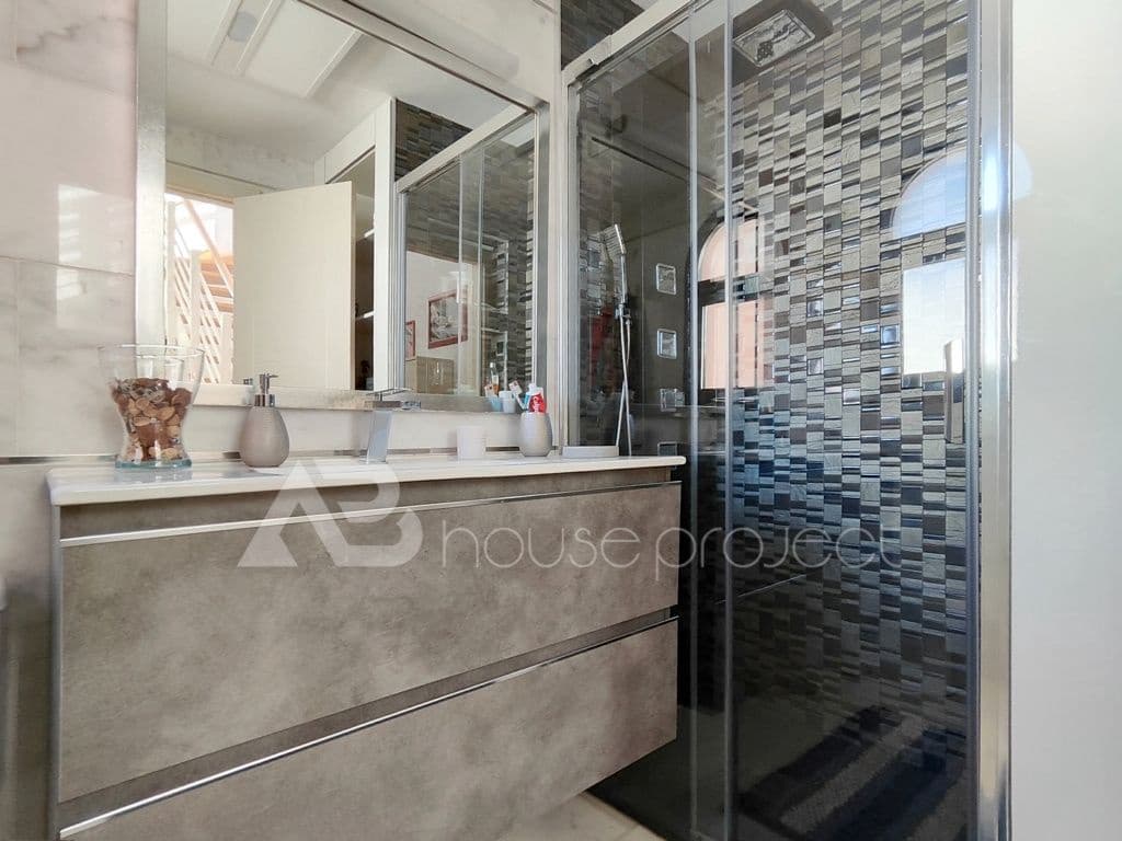 4 soveværelse Villa til salg i San Miguel de Abona med swimmingpool garage - € 892.000 (Ref: 9419351)