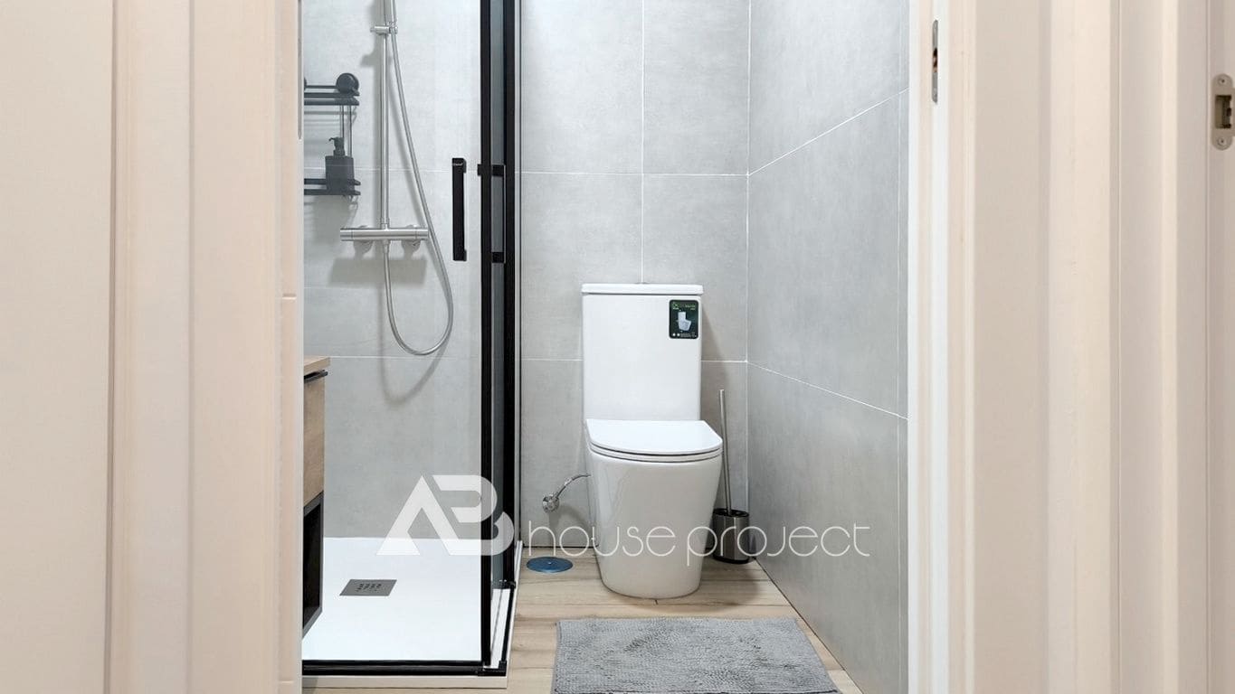 2 bedroom Flat for sale in Arona with pool - € 350,000 (Ref: 9419353)