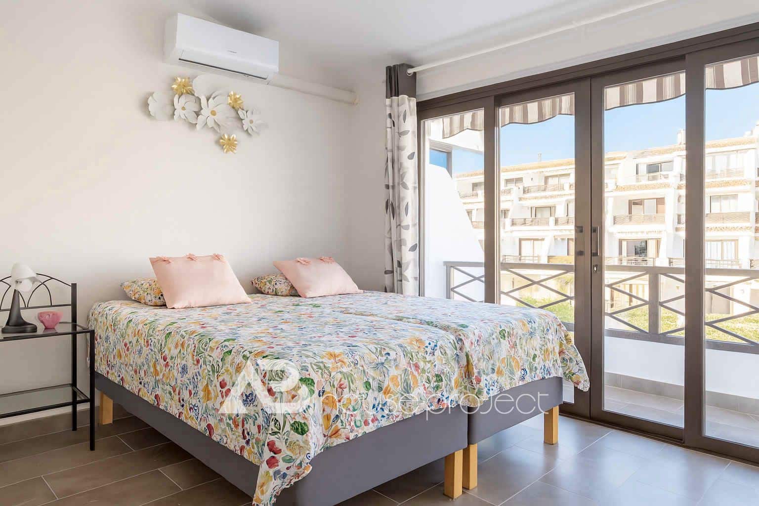 2 Zimmer Penthouse zu verkaufen in Arona mit Garage - 325.000 € (Ref: 9447061)