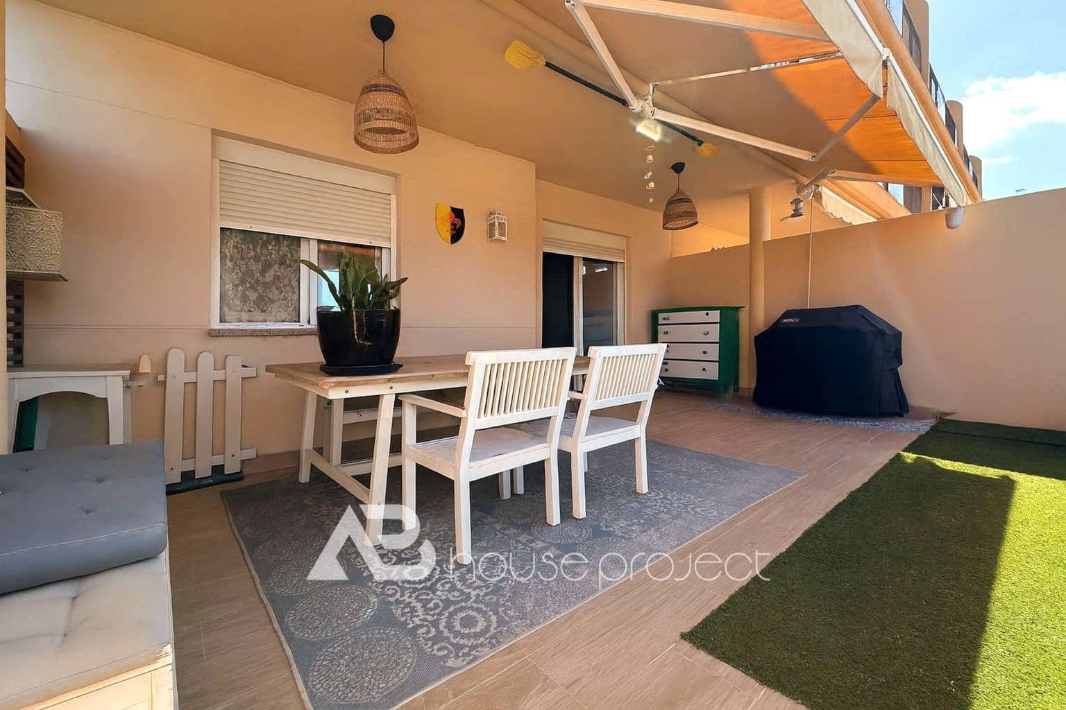 2 soveværelse Lejlighed til salg i Adeje med swimmingpool garage - € 380.000 (Ref: 9447062)