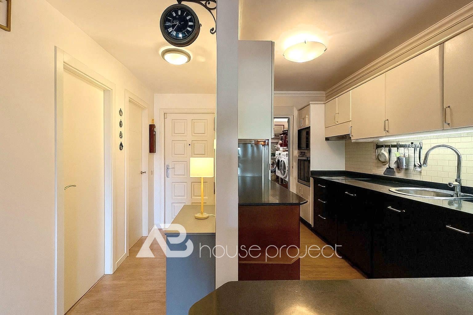 2 soveværelse Lejlighed til salg i Adeje med swimmingpool garage - € 380.000 (Ref: 9447062)