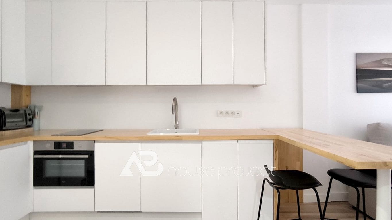 2 bedroom Flat for sale in Arona with pool - € 350,000 (Ref: 9447065)