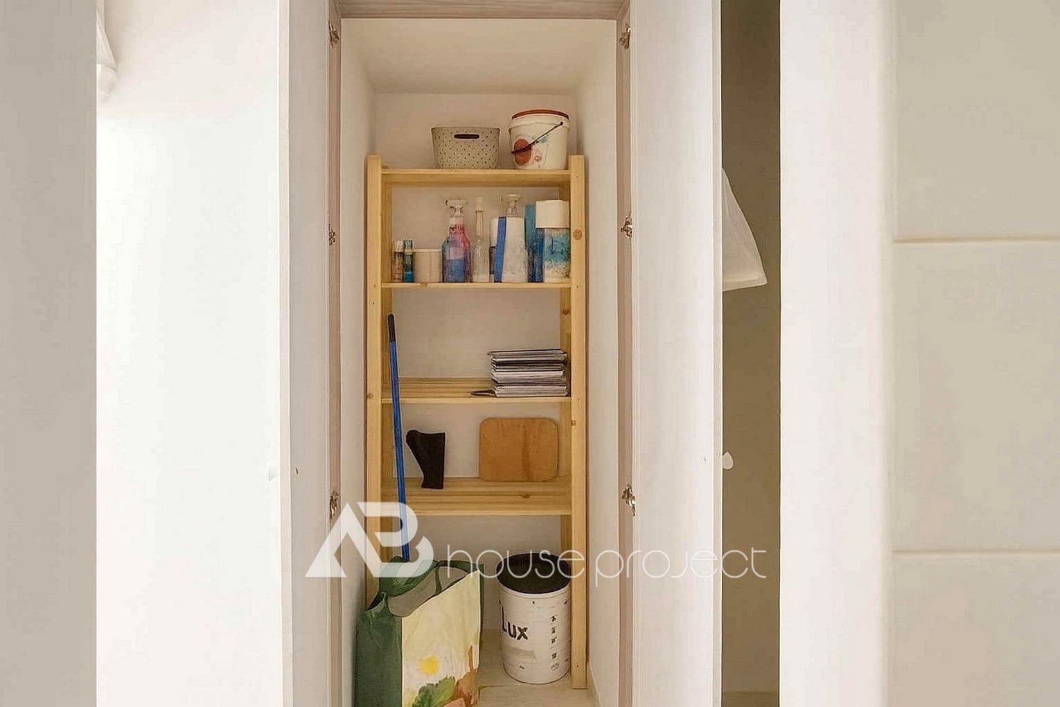 2 bedroom Flat for sale in Arona - € 399,000 (Ref: 9447068)