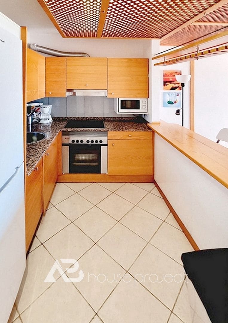 3 quarto Apartamento para venda em Adeje com piscina - 425 000 € (Ref: 9447072)
