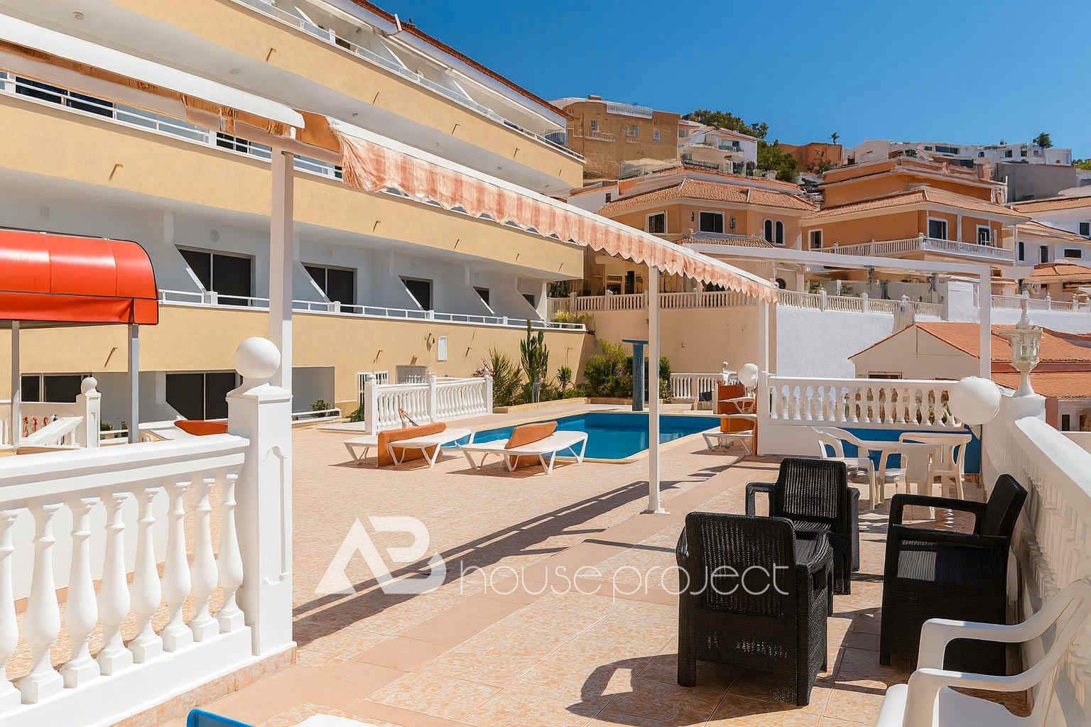 Studio til salg i Adeje med swimmingpool - € 209.000 (Ref: 9447074)