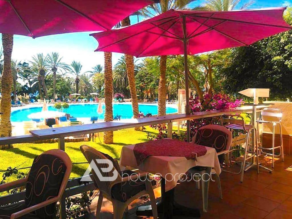 3 makuuhuone Kattohuoneisto myytävänä paikassa Adeje mukana uima-altaan - 1 200 000 € (Ref: 9470996)