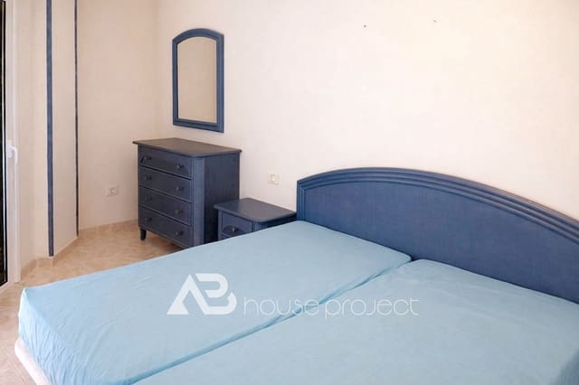 1 makuuhuone Asunto vuokrattavana paikassa Costa del Silencio, Arona mukana uima-altaan 
autotalli - 1 060 € (Ref: 9494134)