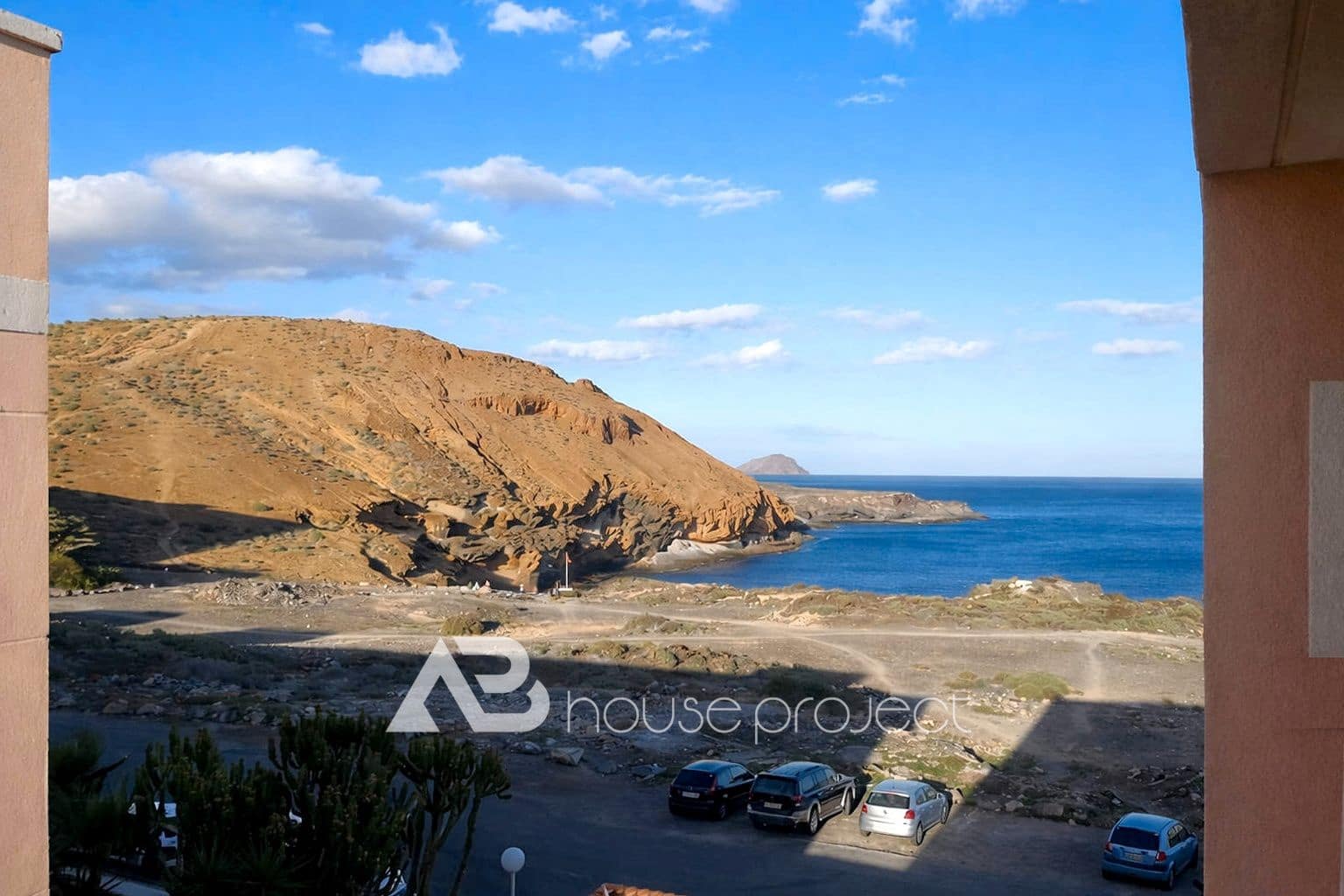 1 makuuhuone Asunto vuokrattavana paikassa Arona mukana uima-altaan 
autotalli - 1 060 € (Ref: 9494134)