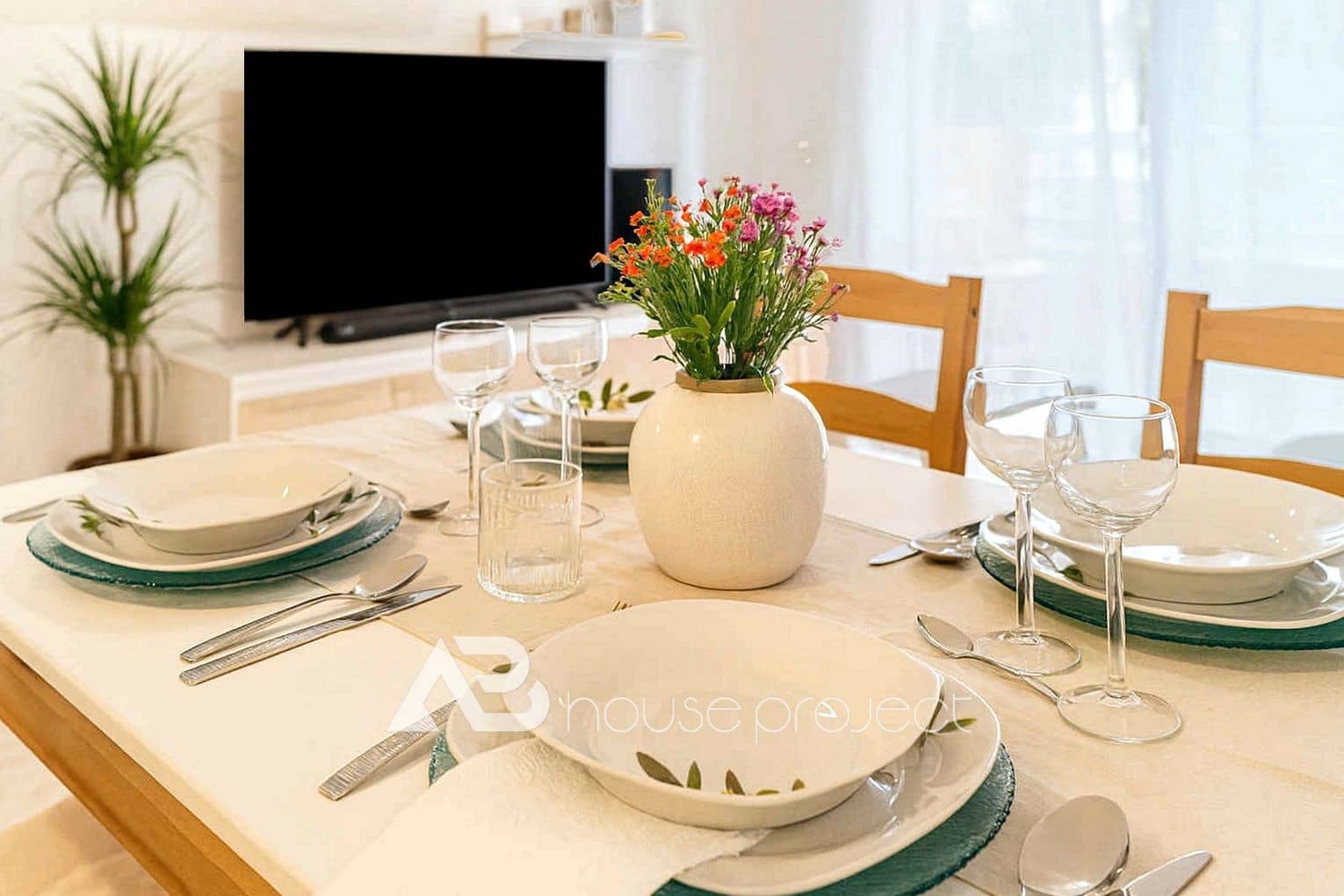 2 bedroom Flat for sale in Arona - € 399,000 (Ref: 9499938)