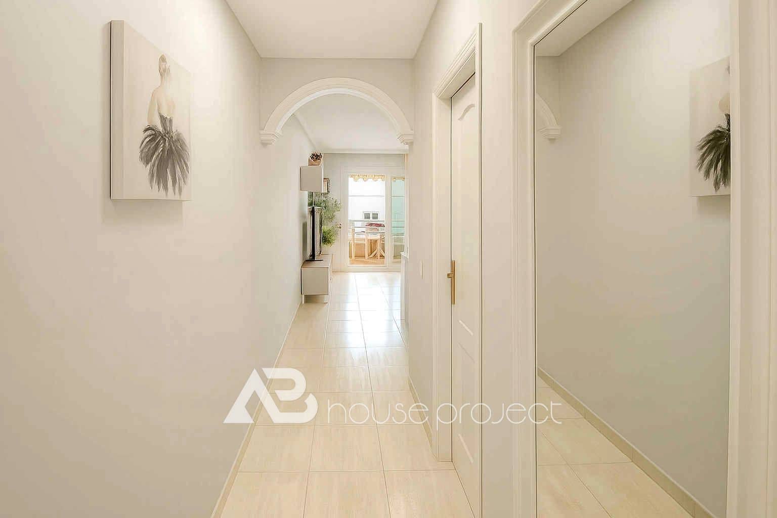 1 bedroom Flat for sale in Arona - € 299,000 (Ref: 9500182)