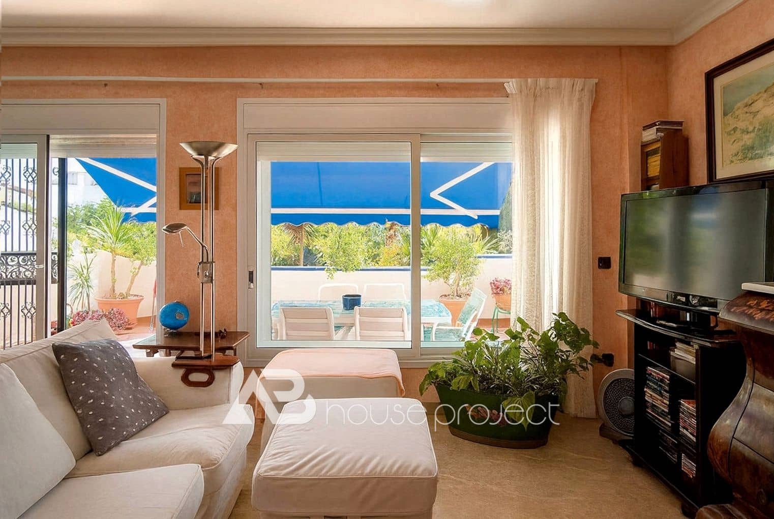 3 bedroom Flat for sale in Arona with pool garage - € 665,000 (Ref: 9500183)