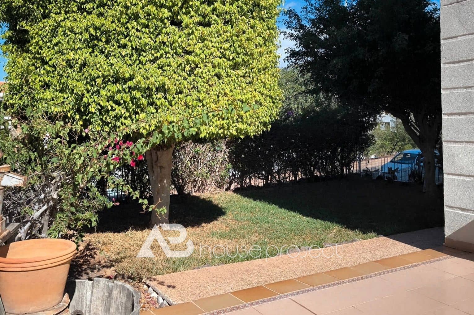 3 bedroom Flat for sale in Arona with pool garage - € 665,000 (Ref: 9500183)