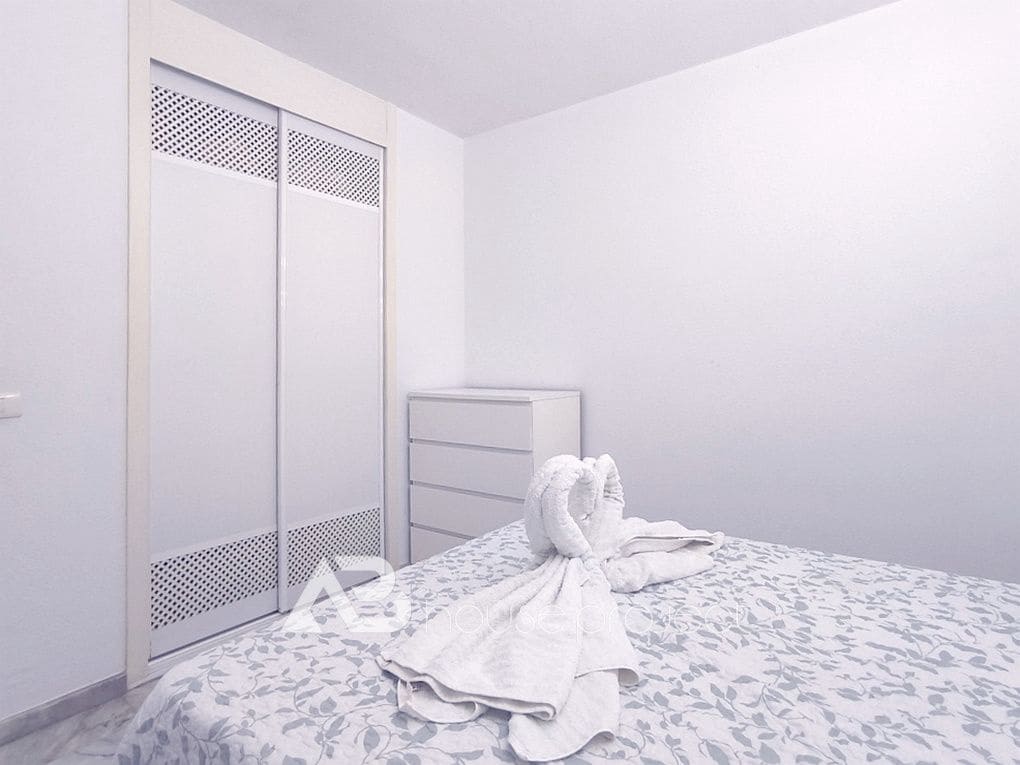 1 bedroom Flat for sale in Arona with pool - € 285,000 (Ref: 9500186)