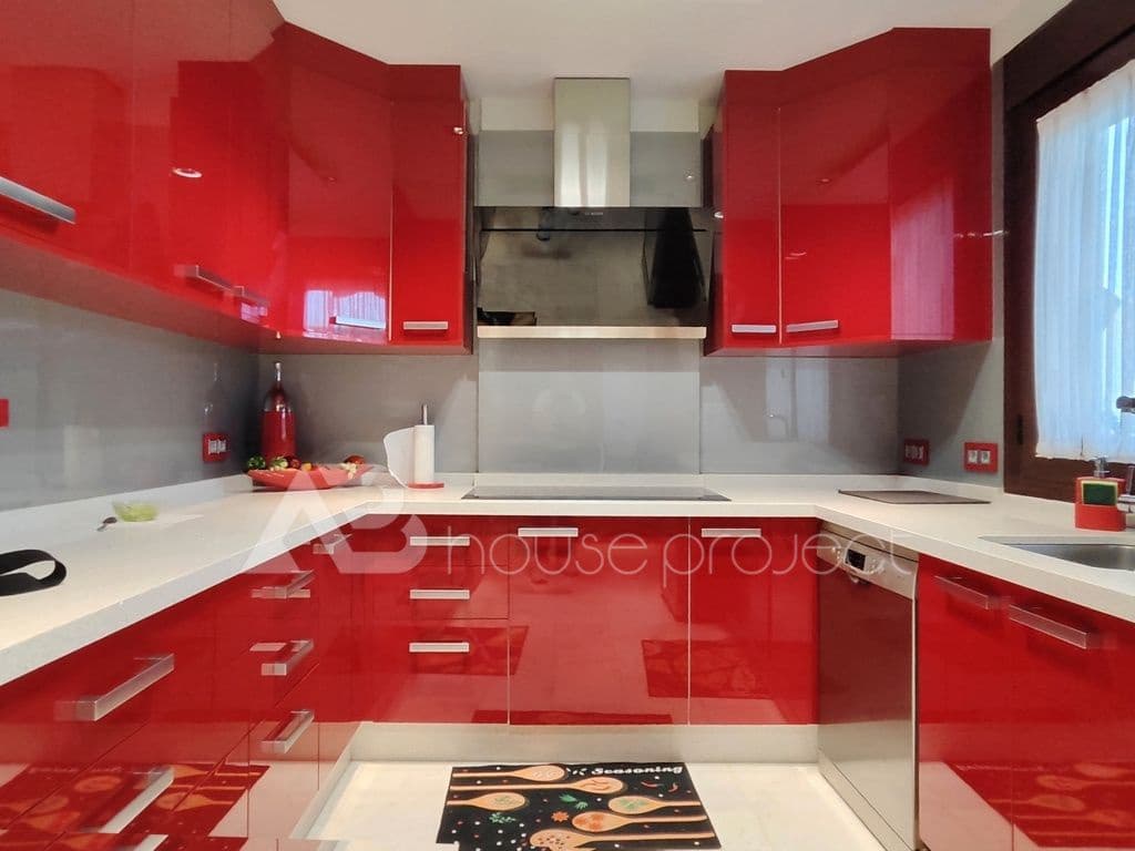 4 bedroom Villa for sale in San Miguel de Abona with pool garage - € 892,000 (Ref: 9500191)