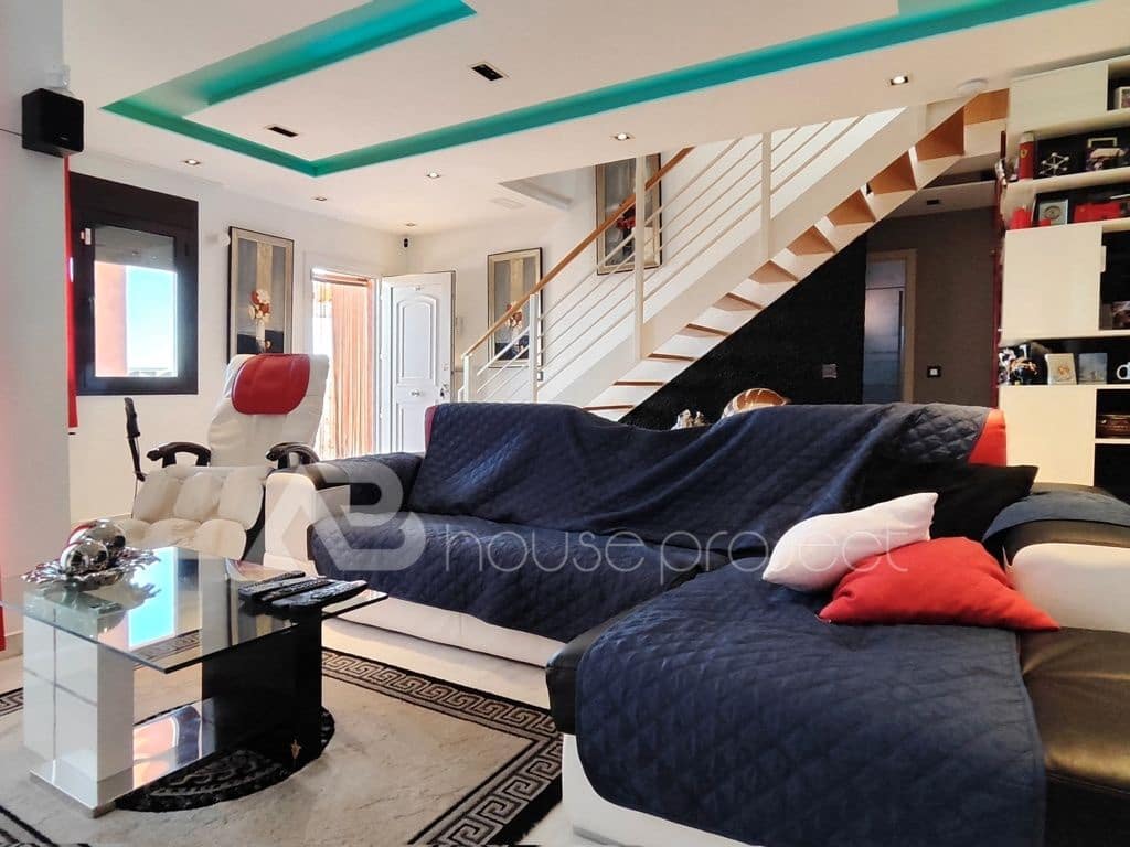 4 bedroom Villa for sale in San Miguel de Abona with pool garage - € 892,000 (Ref: 9500191)