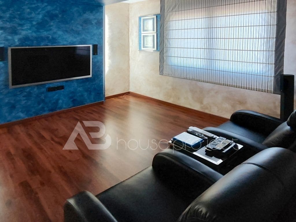 4 bedroom Villa for sale in San Miguel de Abona with pool garage - € 892,000 (Ref: 9500191)