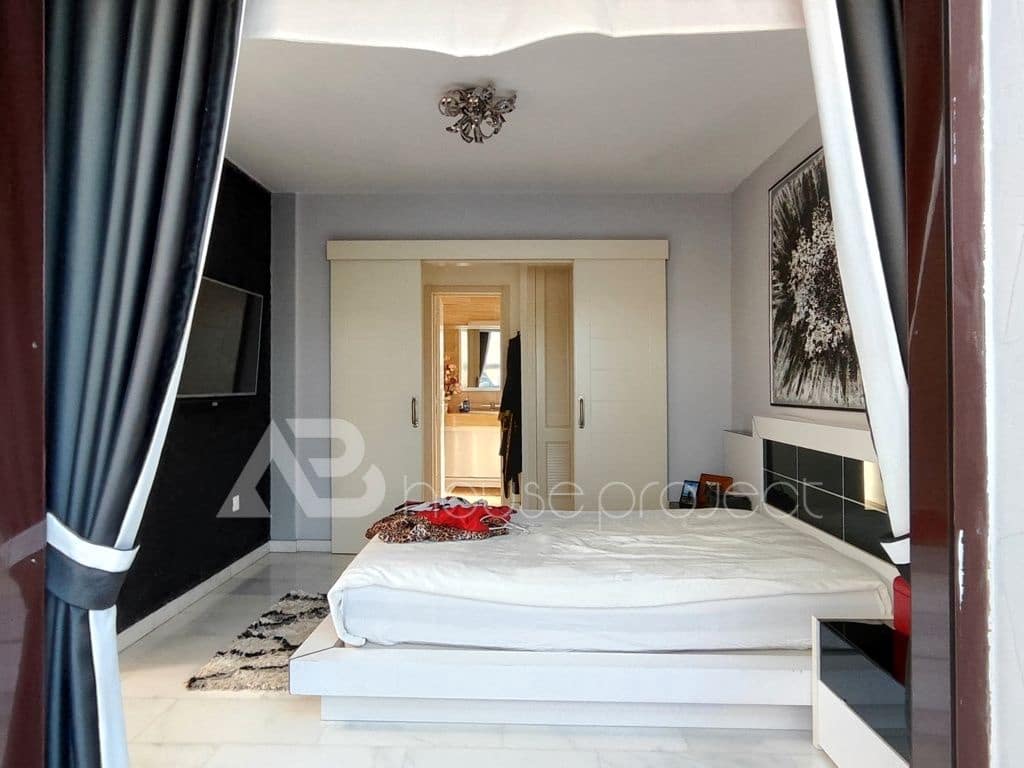 4 bedroom Villa for sale in San Miguel de Abona with pool garage - € 892,000 (Ref: 9500191)