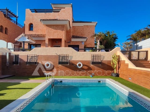 4 sypialnia Willa na sprzedaż w San Miguel de Abona z basenem garażem - 892 000 € (Ref: 9500191)