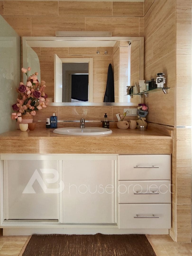 4 bedroom Villa for sale in San Miguel de Abona with pool garage - € 892,000 (Ref: 9500191)