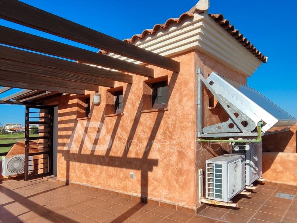 4 bedroom Villa for sale in San Miguel de Abona with pool garage - € 892,000 (Ref: 9500191)