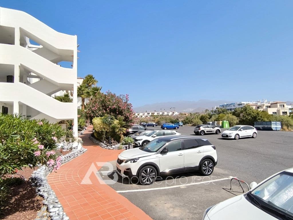 1 bedroom Flat for sale in San Miguel de Abona with pool garage - € 220,000 (Ref: 9500501)