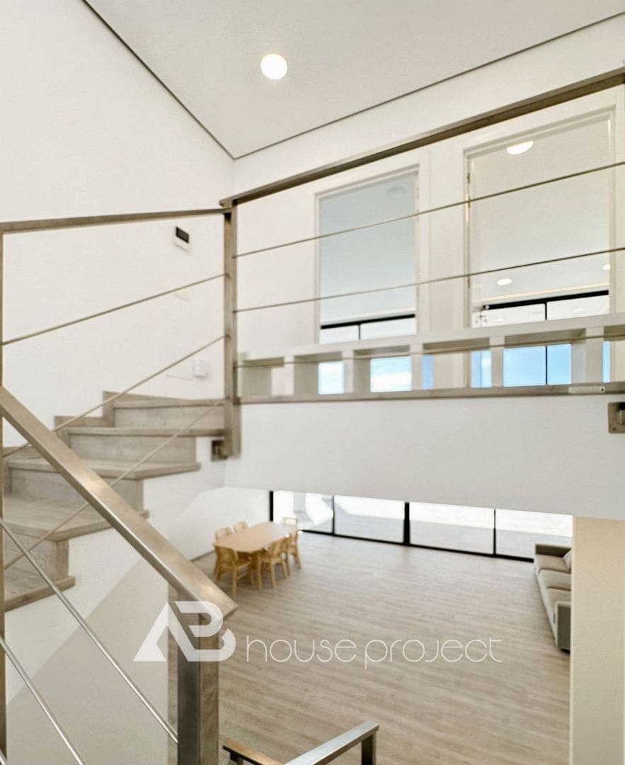 4 bedroom Villa for sale in Adeje with pool garage - € 1,800,000 (Ref: 9500502)