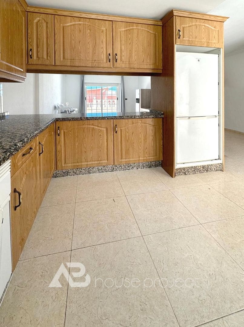 2 sypialnia Mieszkanie na sprzedaż w Adeje z basenem - 390 000 € (Ref: 9500503)