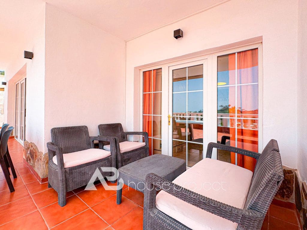 3 bedroom Villa for sale in Adeje with pool garage - € 885,000 (Ref: 9500504)